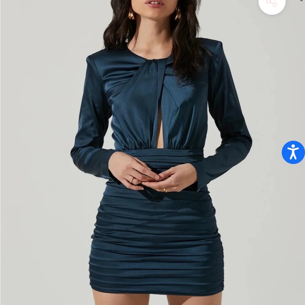 ASTR the Label Blue Long Sleeve Satin Dress